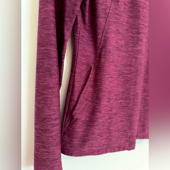 Asics MotionDry Tech Pullover with Hoodie - Picture 4 of 6